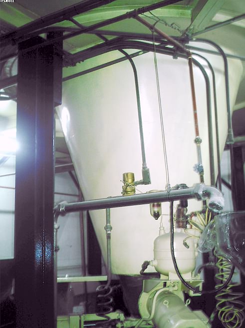 KALIX DUPUY  Vacuum disperser and DAY NAUTA Mixer,